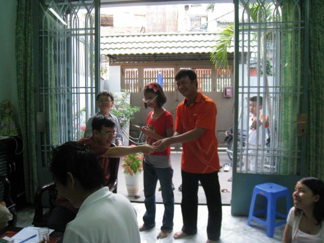 44289_494275340629233_1787162754_n